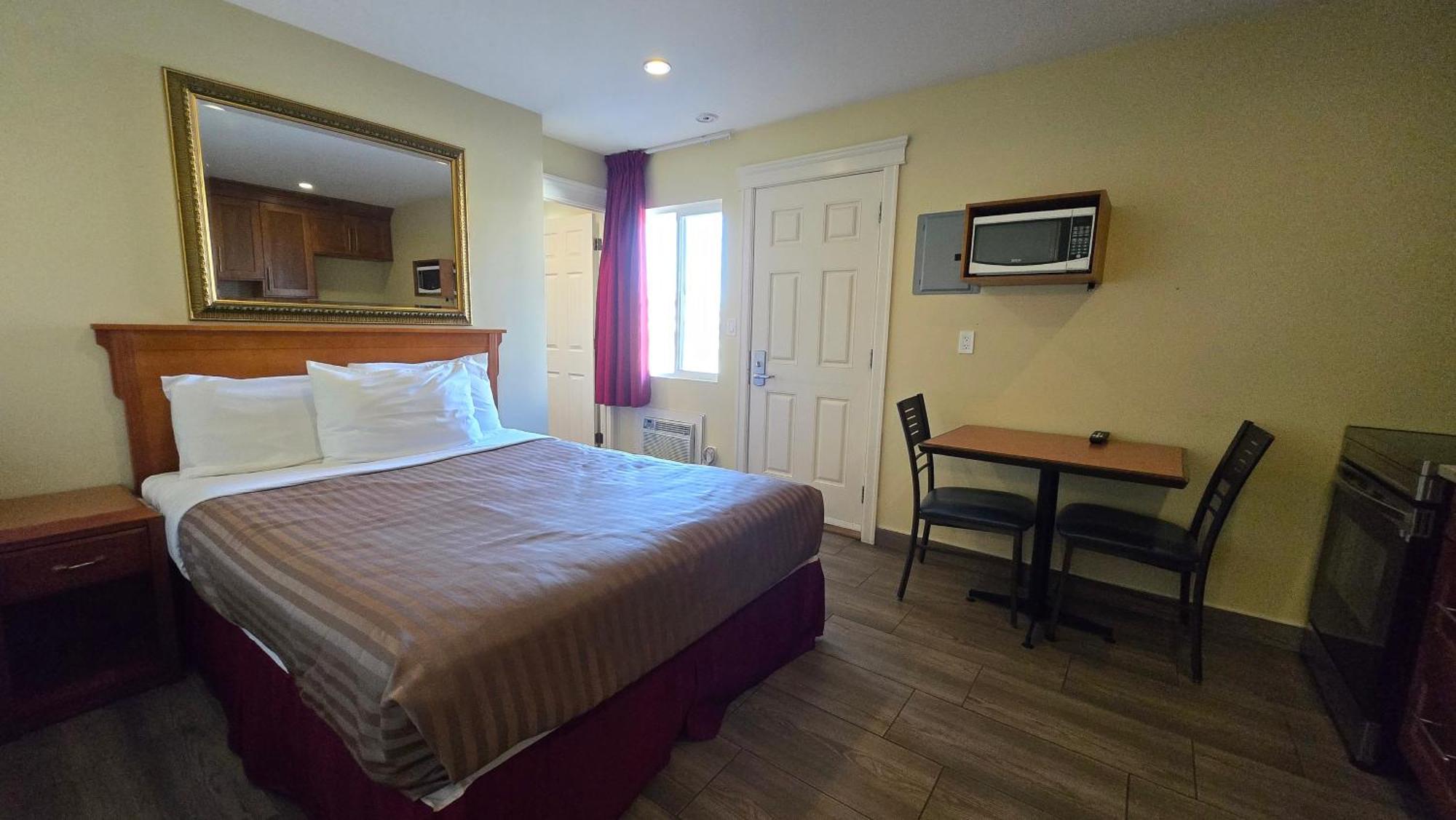Sahara Courtyard Inn & Suites אוסויוס מראה חיצוני תמונה
